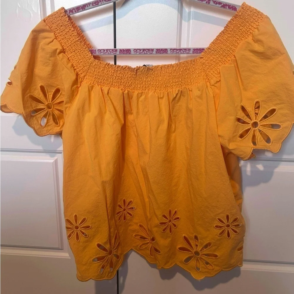 Rails Sonora Top Marigold Eyelet Blouse Women's Size Medium Spring Casual